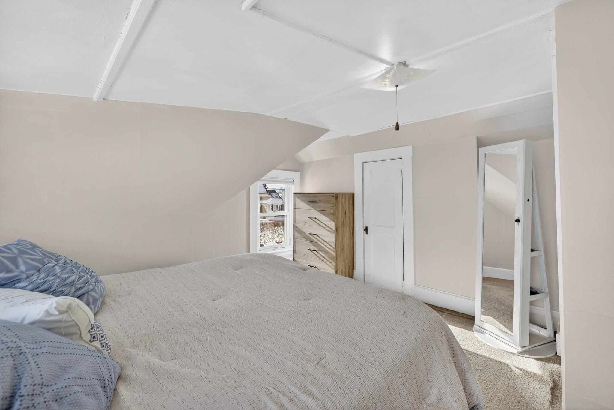 55 South Hall Street Manchester, NH 03103 - Photo 41 of 48