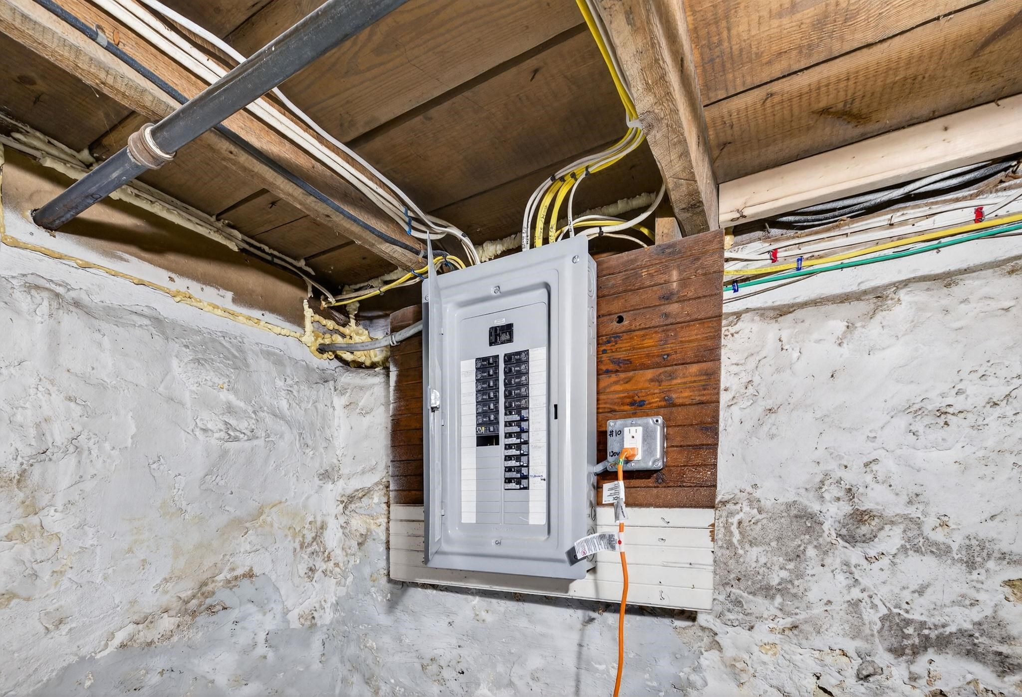 55 South Hall Street Manchester, NH 03103 - Photo 47 of 48