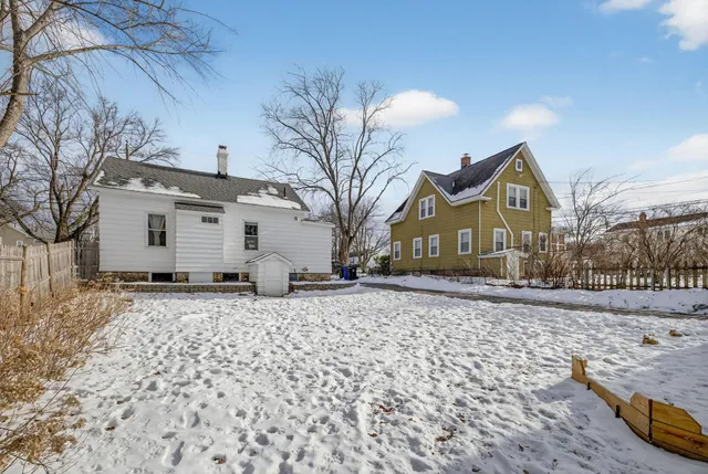 $389,900 | 55 South Hall Street, Manchester, NH 03103