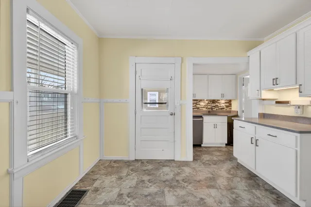 $389,900 | 55 South Hall Street, Manchester, NH 03103