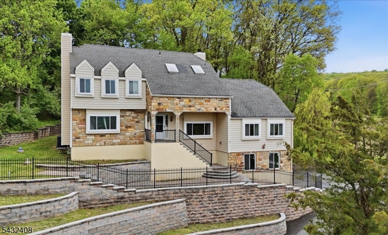 112 Knob Hill Road Hackettstown, NJ 07840 - Photo 1 of 32 front view of house with a yard