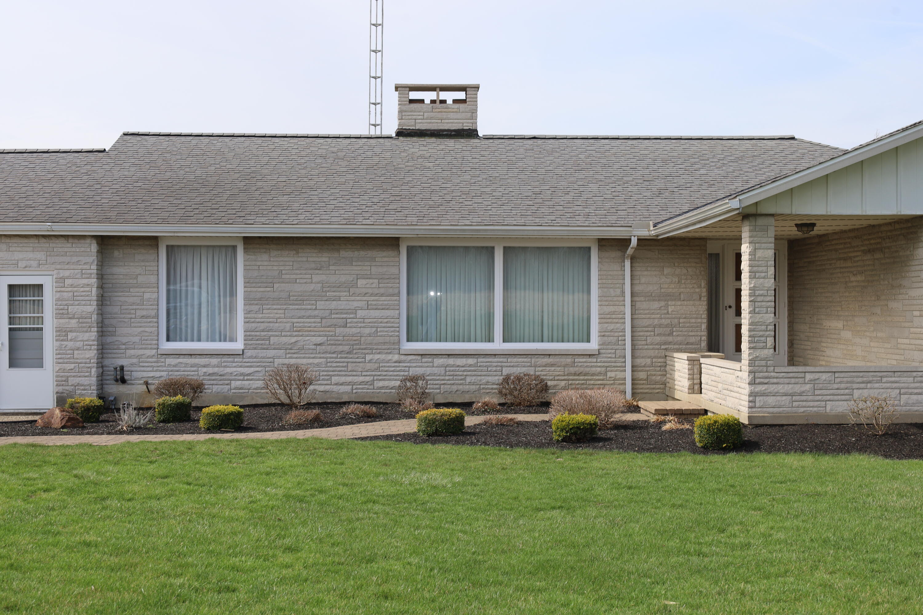 1611 Union City Road Fort Recovery, OH 45846 - Photo 4 of 20 Gallery Image 4
