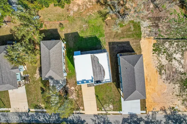 $729,000 | 218 West Avenue, Long Beach, MS 39560