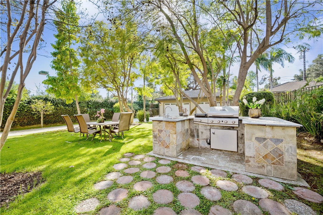 1539 Rodeo Road Arcadia, CA 91006 - Photo 60 of 75