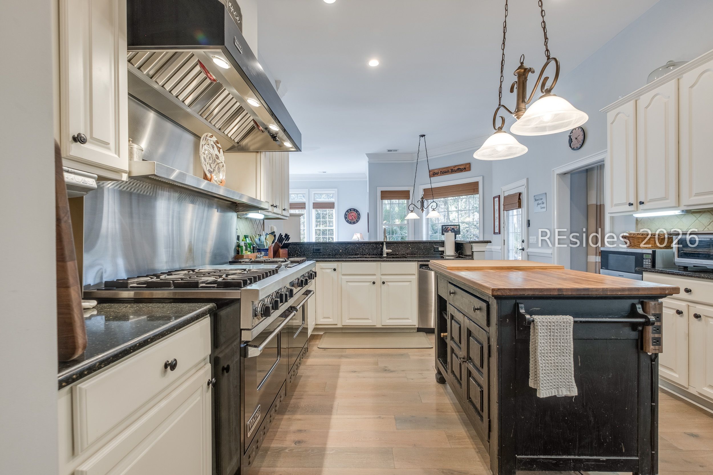 76 Victory Point Drive Bluffton, SC 29910 - Photo 11 of 64