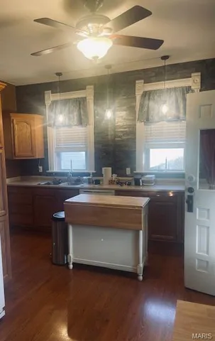 $256,500 | 111 West Madison Avenue, Owensville, MO 65066