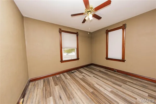 $253,000 | 111 West Madison Avenue, Owensville, MO 65066