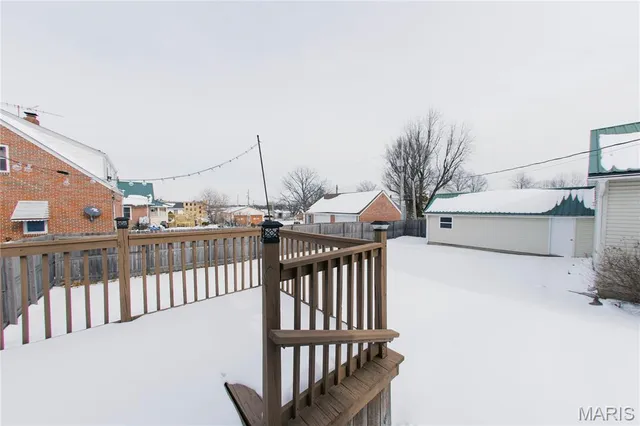 $256,500 | 111 West Madison Avenue, Owensville, MO 65066