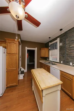 $253,000 | 111 West Madison Avenue, Owensville, MO 65066