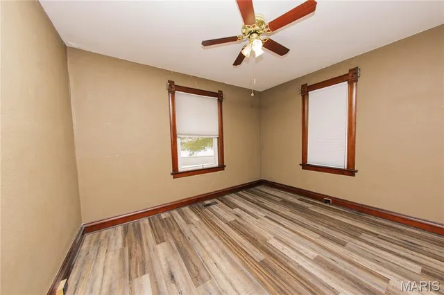 $256,500 | 111 West Madison Avenue, Owensville, MO 65066