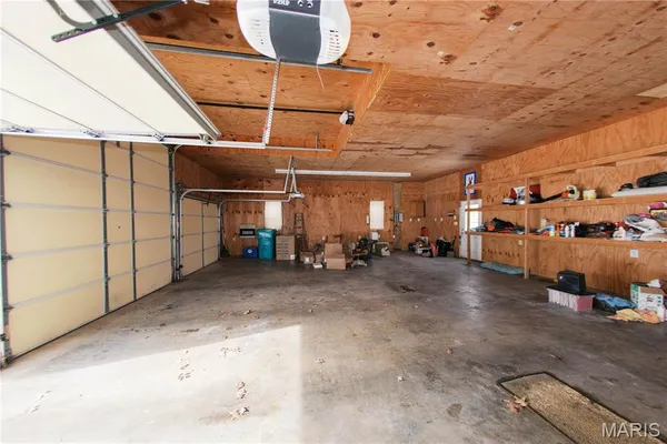 $253,000 | 111 West Madison Avenue, Owensville, MO 65066