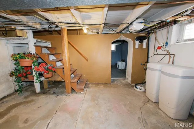 $256,500 | 111 West Madison Avenue, Owensville, MO 65066