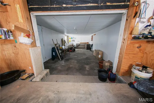 $256,500 | 111 West Madison Avenue, Owensville, MO 65066