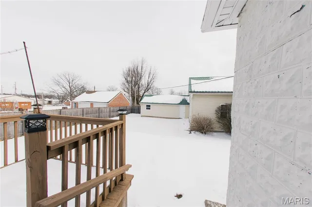 $256,500 | 111 West Madison Avenue, Owensville, MO 65066