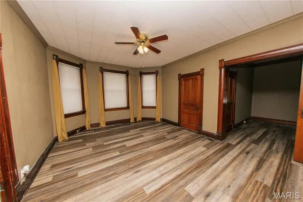 $253,000 | 111 West Madison Avenue, Owensville, MO 65066