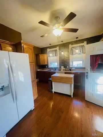 $256,500 | 111 West Madison Avenue, Owensville, MO 65066