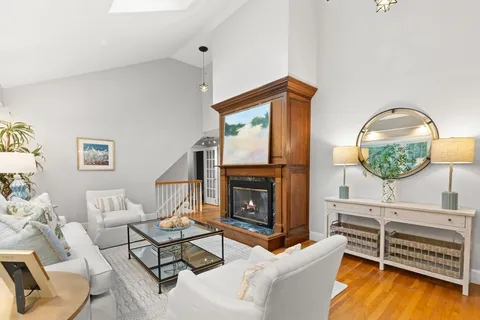 $1,195,000 | 17 Topsfield Road, Wenham, MA 01984