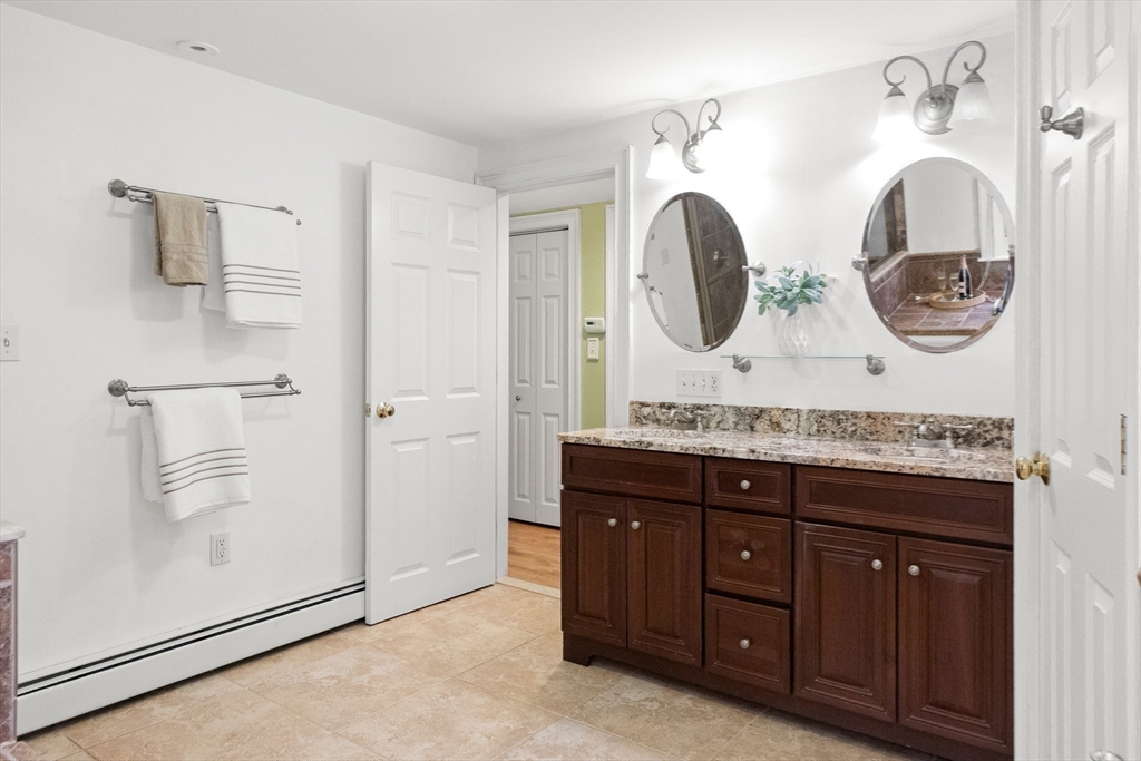 17 Topsfield Road Wenham, MA 01984 - Photo 16 of 34