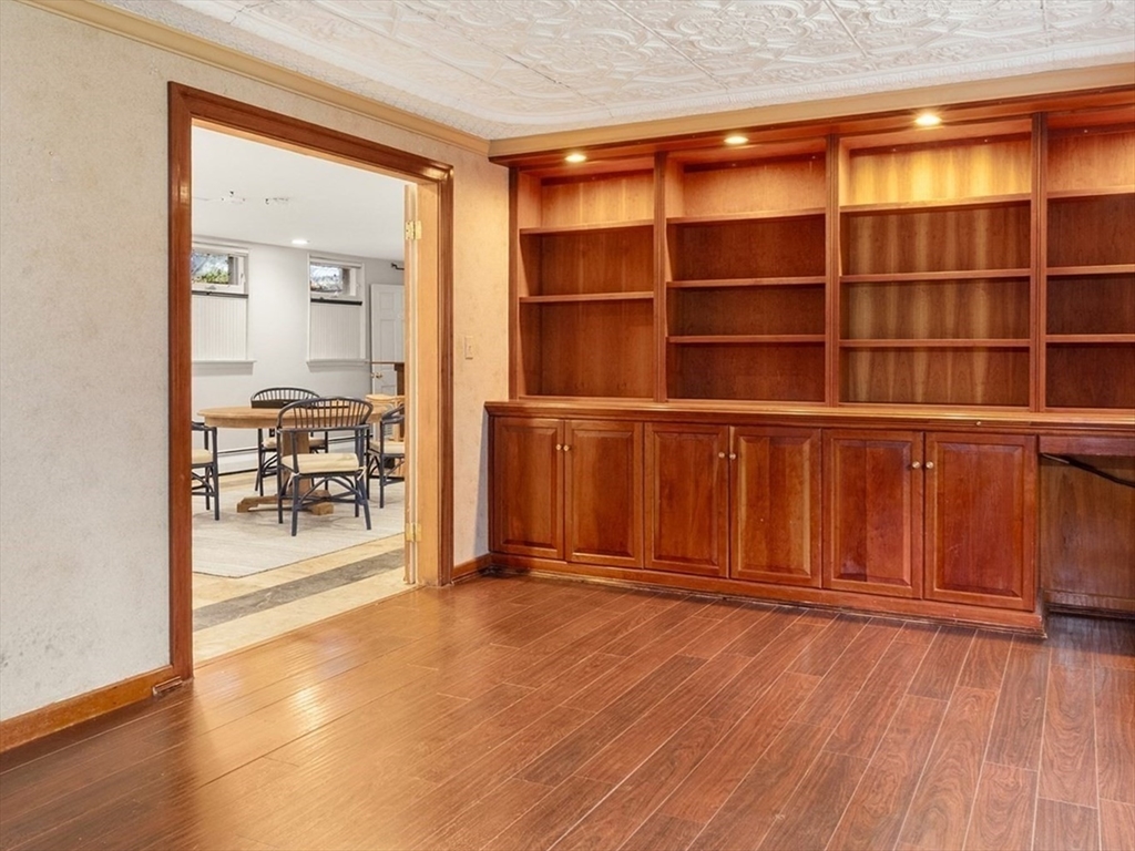 17 Topsfield Road Wenham, MA 01984 - Photo 23 of 34