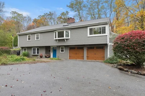 $1,195,000 | 17 Topsfield Road, Wenham, MA 01984