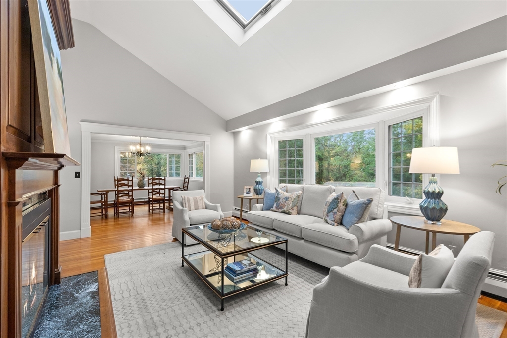 17 Topsfield Road Wenham, MA 01984 - Photo 9 of 34