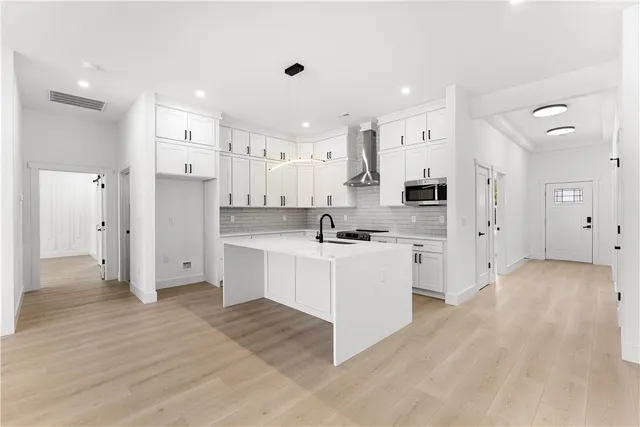 $452,900 | 2925 Old Greenville Highway, Central, SC 29630