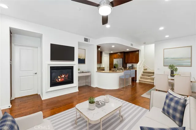 $3,850 | 37 Beacon Way, Aliso Viejo, CA 92656