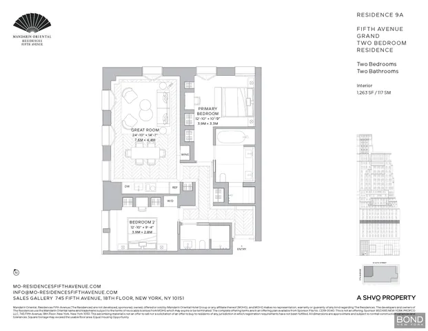 a sign that is sitting on a brick wall