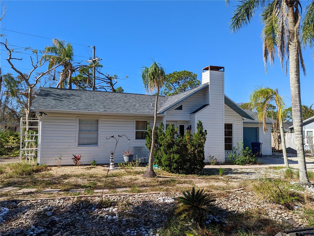 811 Panda Road Venice, FL 34293 - Photo 1 of 1 Check out the Fireplace!