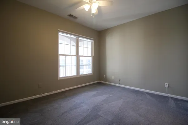 $2,950 | 46598 Drysdale Terrace, Unit 303, Sterling, VA 20165