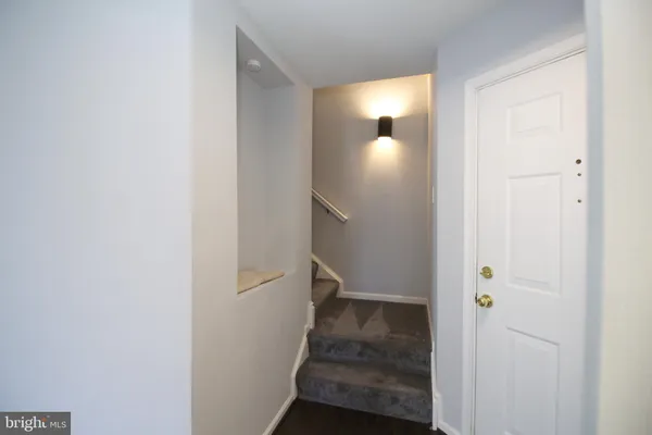 $2,950 | 46598 Drysdale Terrace, Unit 303, Sterling, VA 20165