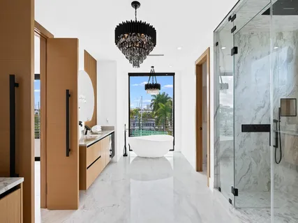 $10,200,000 | 111 Fiesta Way, Fort Lauderdale, FL 33301