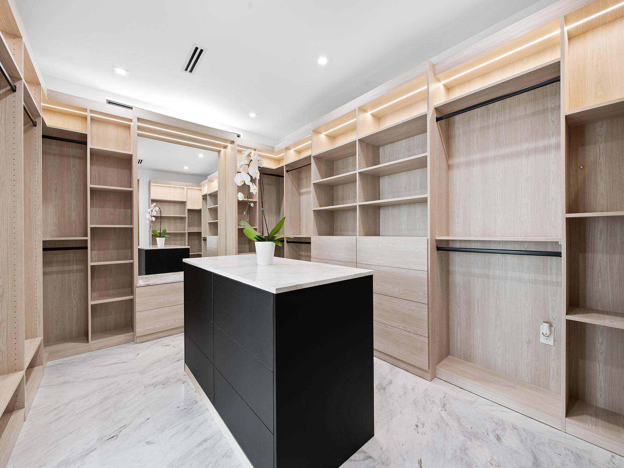 111 Fiesta Way Fort Lauderdale, FL 33301 - Photo 45 of 86 Photo 45