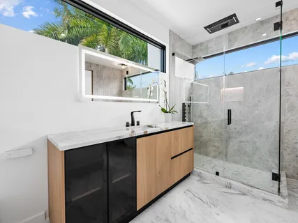 $10,200,000 | 111 Fiesta Way, Fort Lauderdale, FL 33301