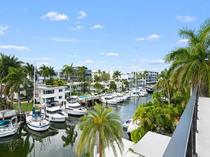 $10,200,000 | 111 Fiesta Way, Fort Lauderdale, FL 33301