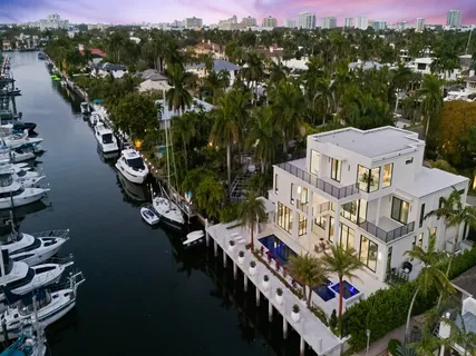 $10,200,000 | 111 Fiesta Way, Fort Lauderdale, FL 33301