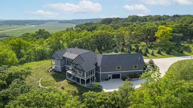 $2,495,000 | 1500 Weatherhill Ridge Court, Rochester, MN 55902
