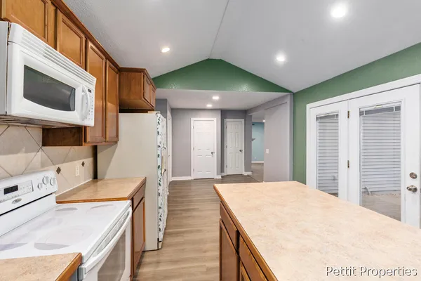 $214,900 | 172 New Street, Galesburg, MI 49053