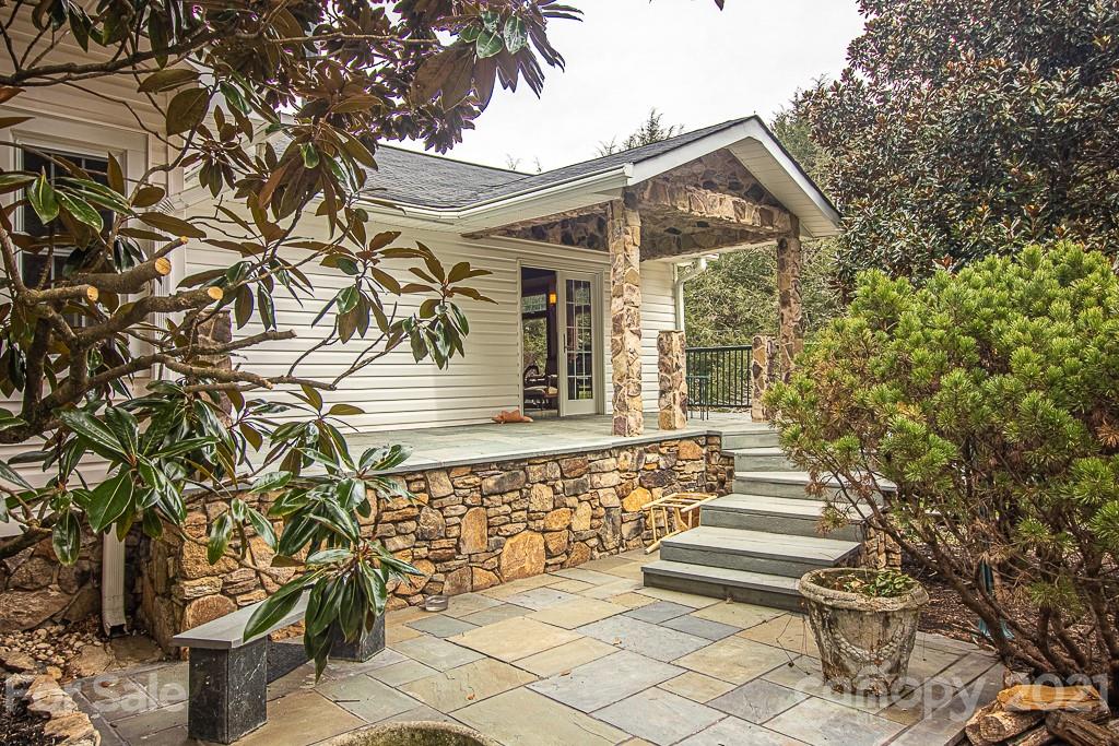 16 Old Bee Tree Road Swannanoa, NC 28778 - Photo 1 of 34 Gallery Image 1
