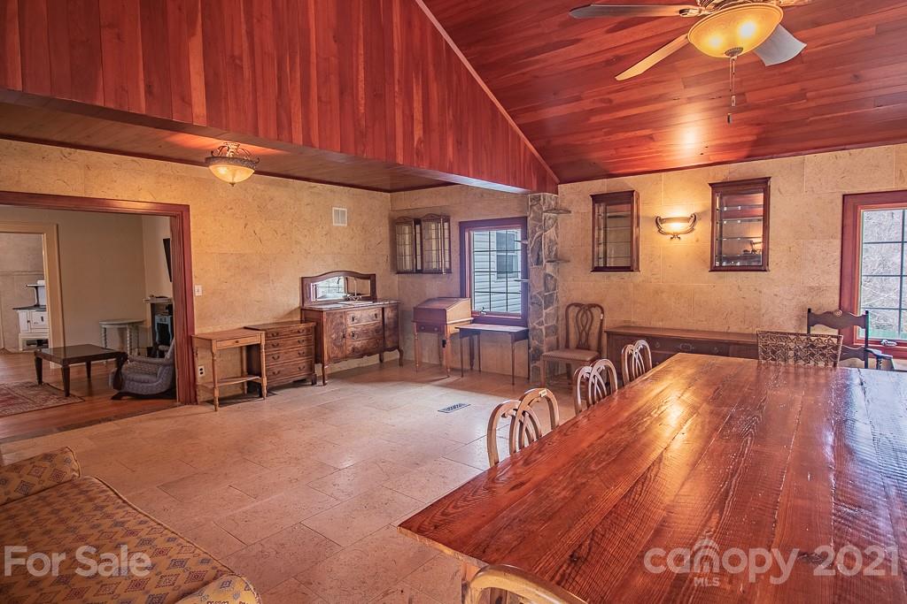 16 Old Bee Tree Road Swannanoa, NC 28778 - Photo 10 of 34 Gallery Image 10