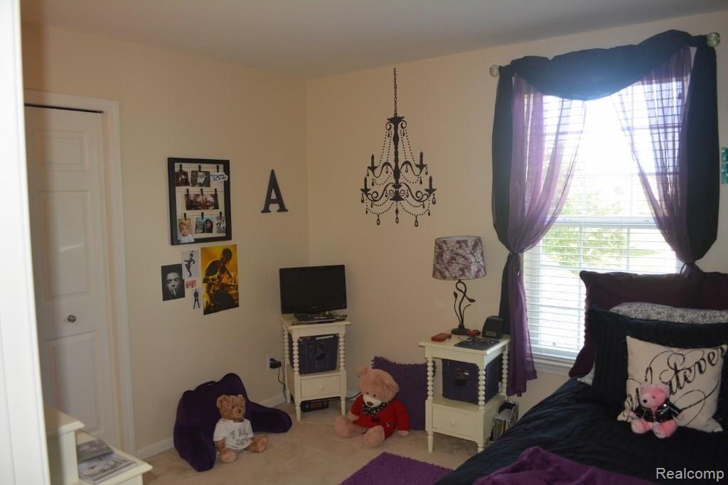 863 Deer Valley Road Holly, MI 48442 - Photo 13 of 15 Deer Valley 070 (1024x683).jpg