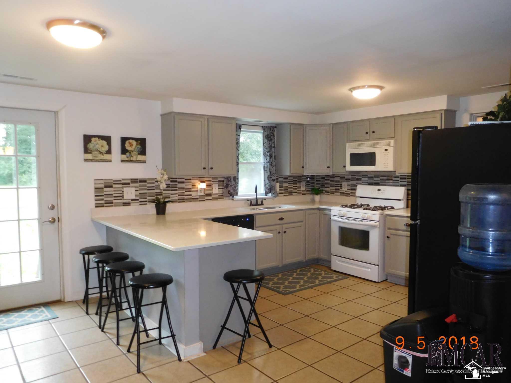 1726 Yensch Road Dundee, MI 48131 - Photo 17 of 38