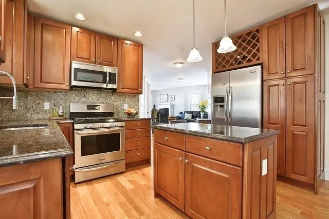 $4,700 | 11 Silvey Place, Unit 1, Somerville, MA 02143