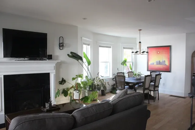 $4,700 | 11 Silvey Place, Unit 1, Somerville, MA 02143