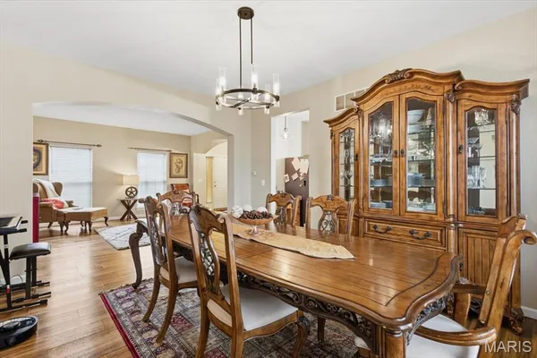 $525,000 | 624 Meramec View Drive, Eureka, MO 63025