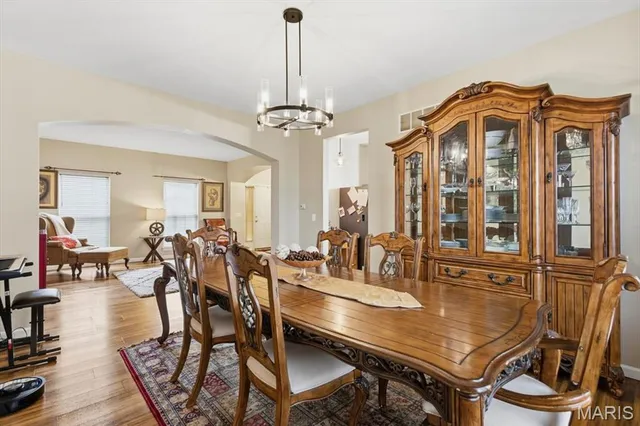 $535,000 | 624 Meramec View Drive, Eureka, MO 63025