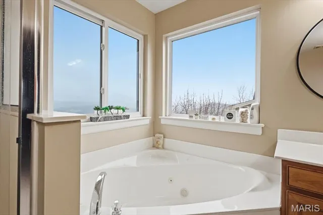 $535,000 | 624 Meramec View Drive, Eureka, MO 63025