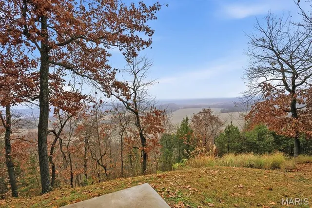 $535,000 | 624 Meramec View Drive, Eureka, MO 63025