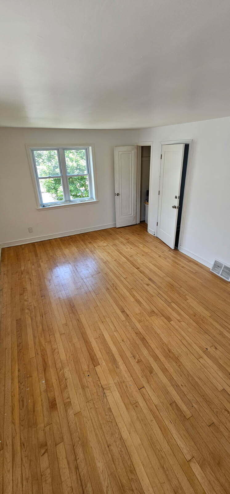 1223 West Olive Street, Unit 1225 Milwaukee, WI 53209 - Photo 6 of 15 8195359243768823