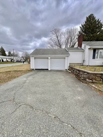 $3,600 | 470 Pleasant Street, Canton, MA 02021